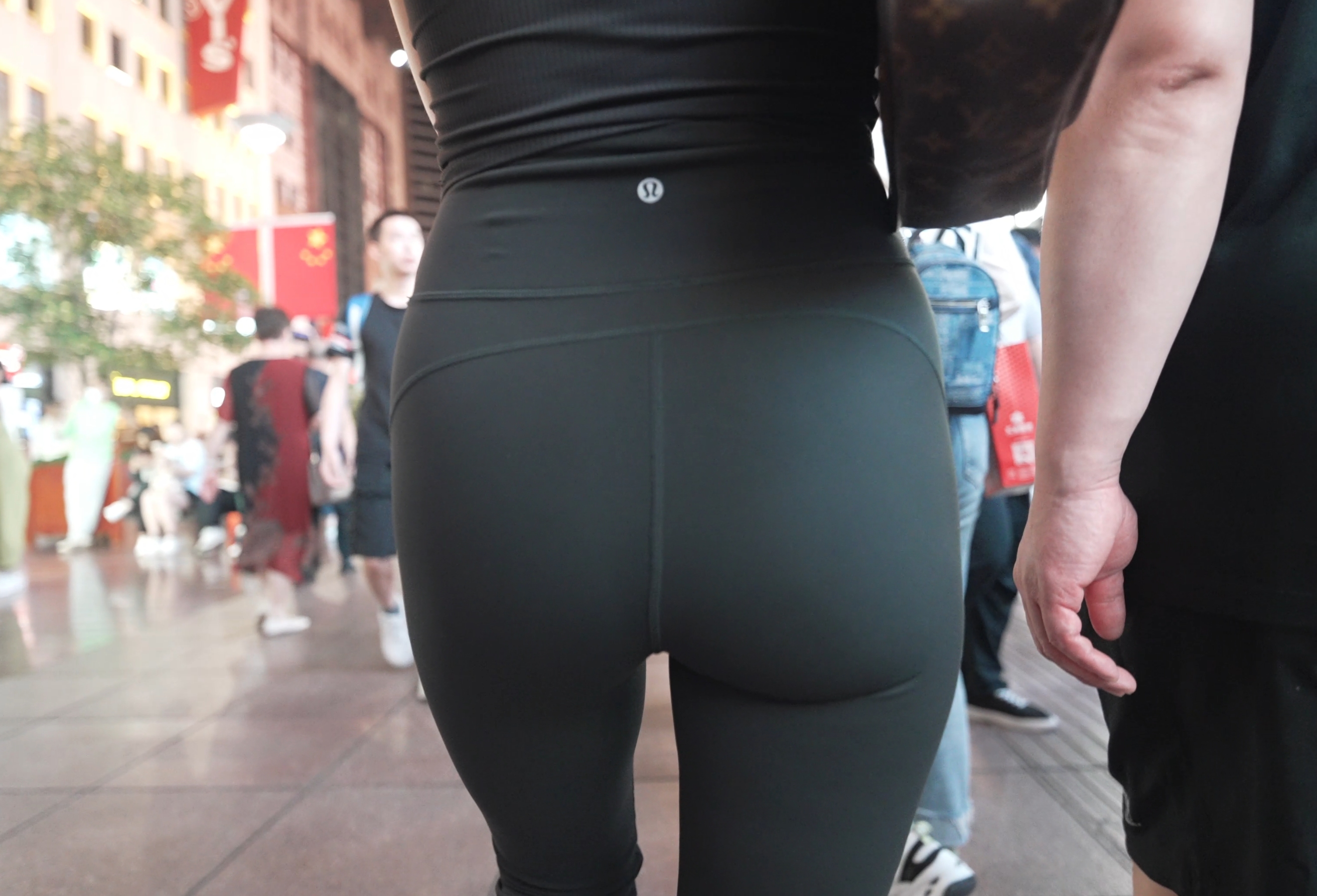 Slim beauty in yoga clothes 4K/60fps/03:22s #8