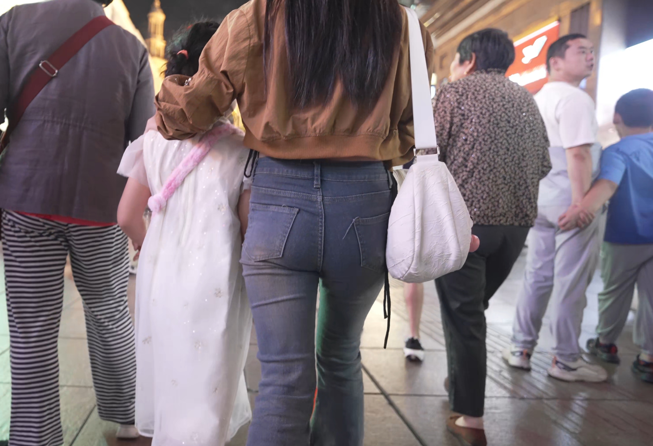 tight  jeans  4K/60fps/01:04s #26